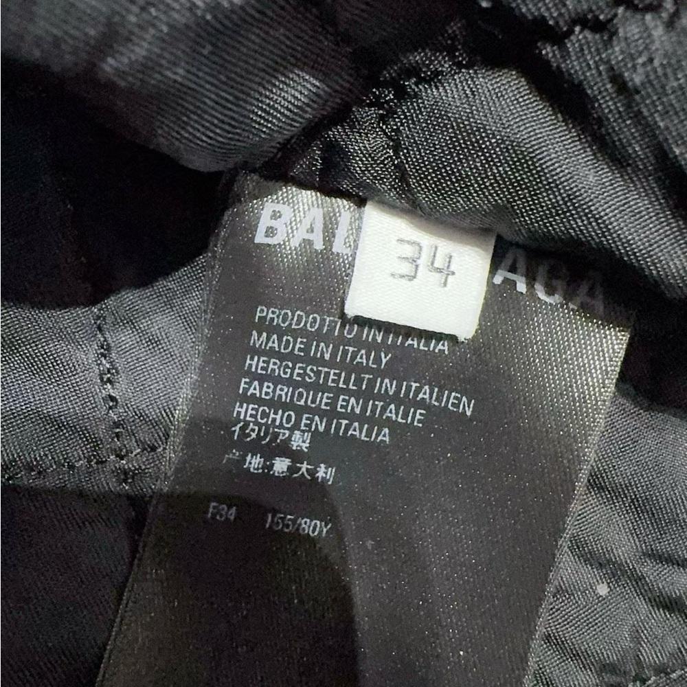 Authentic Balenciaga Black and White Fleece Jacket - Picture 4 of 5
